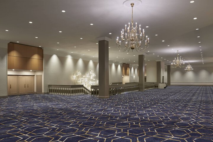 Ballroom/Hall 65 of 68
