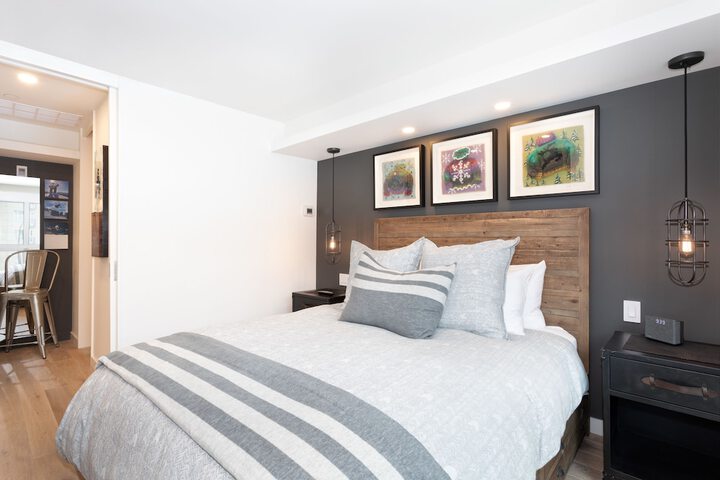 Room 287 of 330