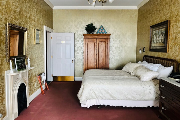 Kingsley Inn