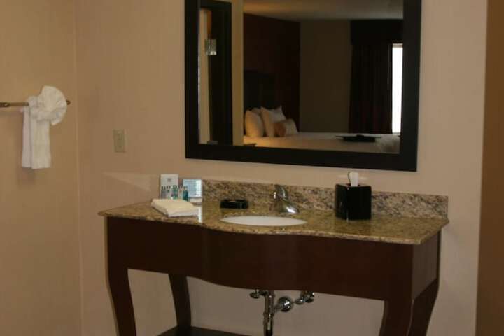Hampton Inn & Suites Peru