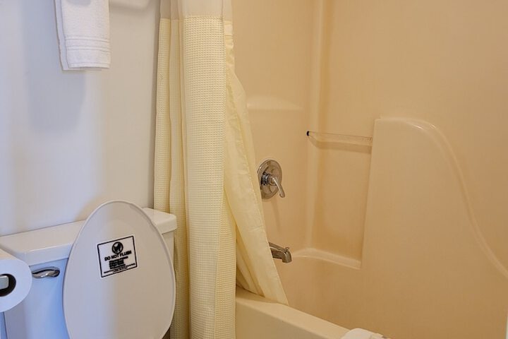 Room 30 of 40