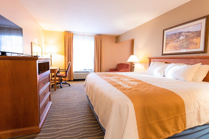 Room 32 of 42