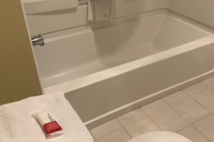 Days Inn by Wyndham Ocean Shores