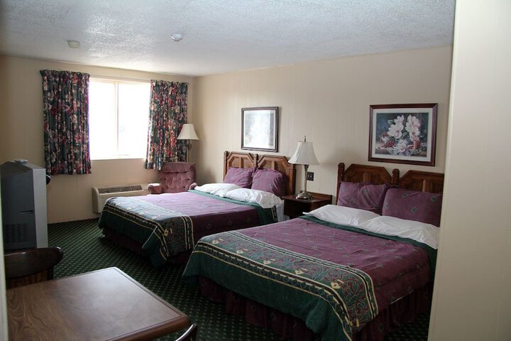 Room 14 of 19
