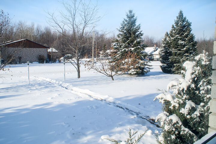 Property Grounds 22 of 23