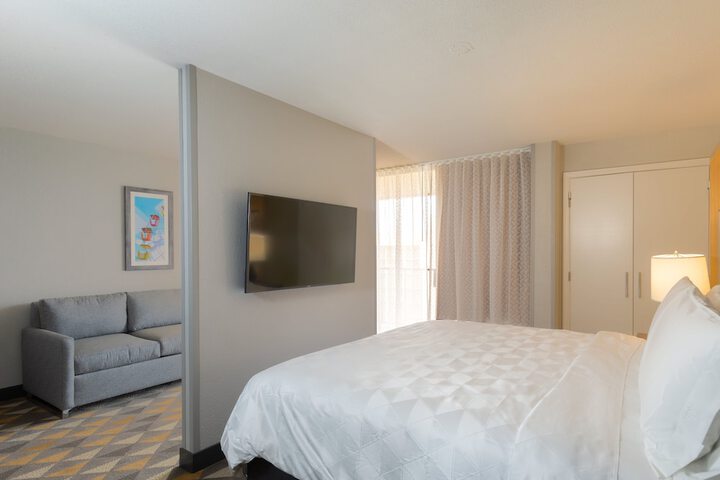 Room 70 of 149