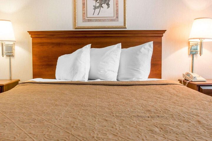 Quality Inn Hudsonville South