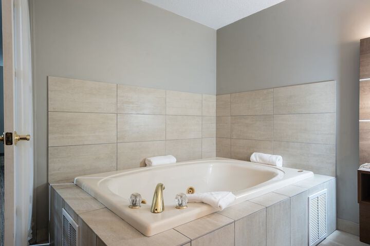 Holiday Inn Express Hotel & Suites Bad Axe by IHG