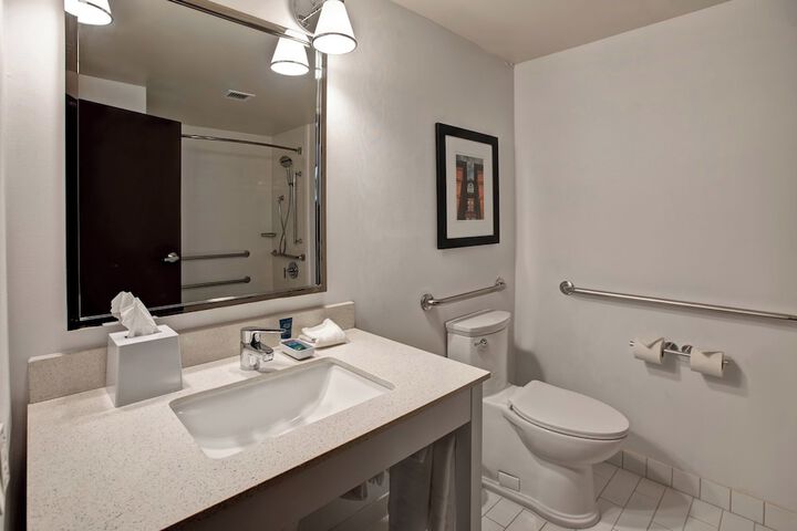 Four Points by Sheraton Peoria