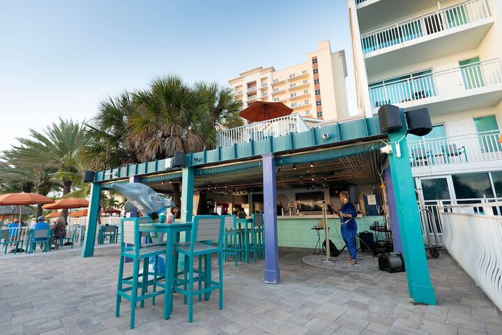 Dolphin Sands Clearwater Beach an Ascend Collection Hotel