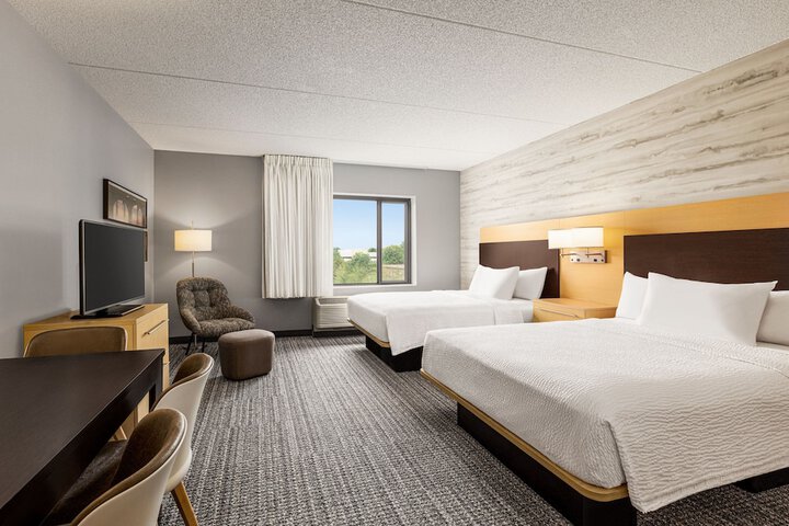 Towneplace Suites by Marriott Harrisburg West / Mechanicsburg