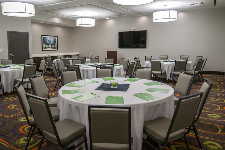 Holiday Inn New Orleans Airport North by IHG