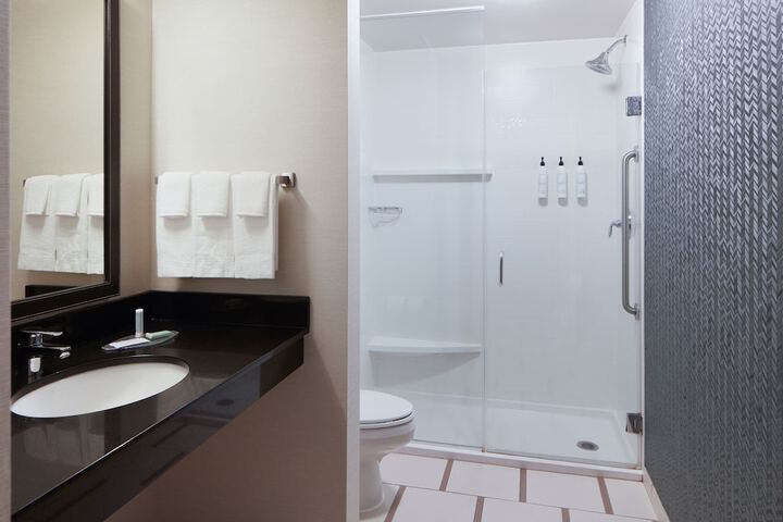 Room 10 of 42