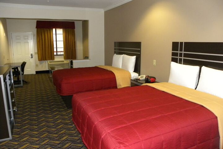 Room 14 of 24