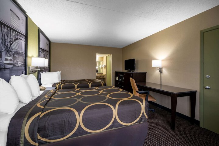 Room 19 of 31
