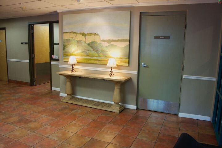Hotel Interior 9 of 32