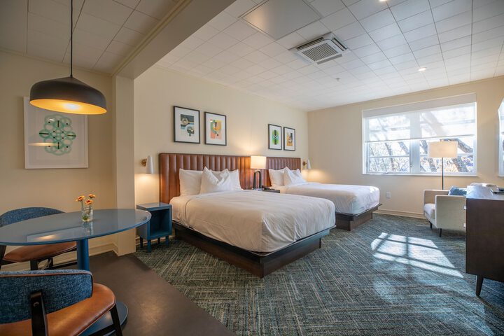 Room 19 of 41