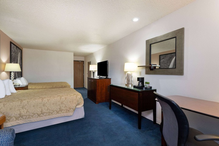 Room 43 of 52