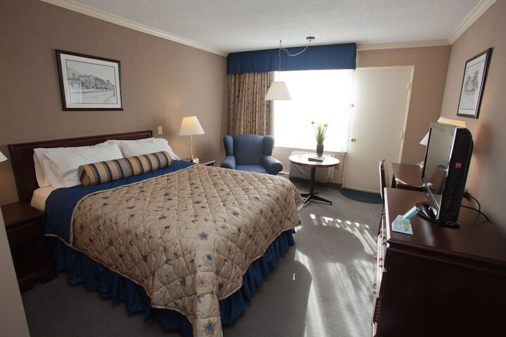 Room 27 of 52