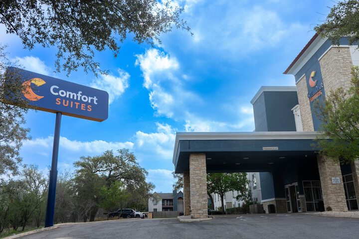 Hotel 5 of 38