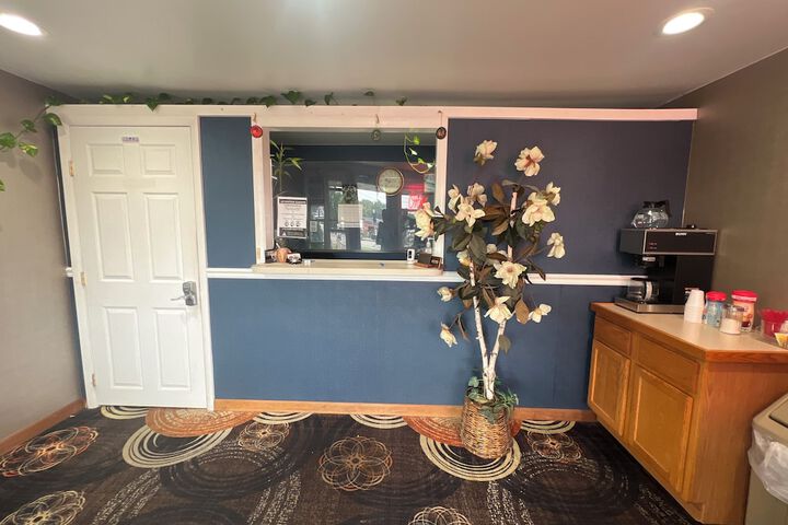 Fairbridge Inn Express