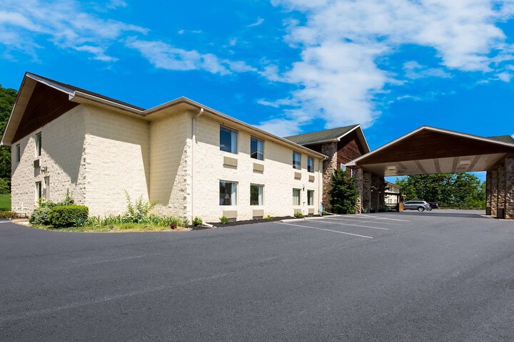 Hotel 3 of 37