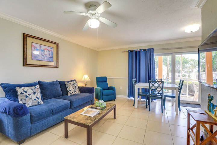 Sunlit Longboat Key Escape w / Private Resort Beach