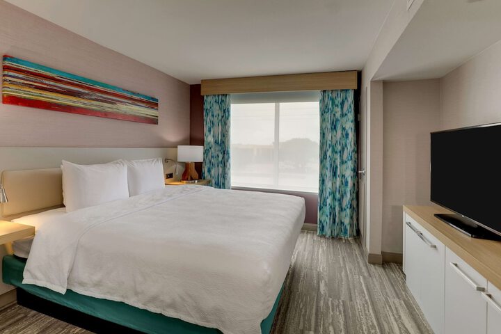 Room 42 of 68