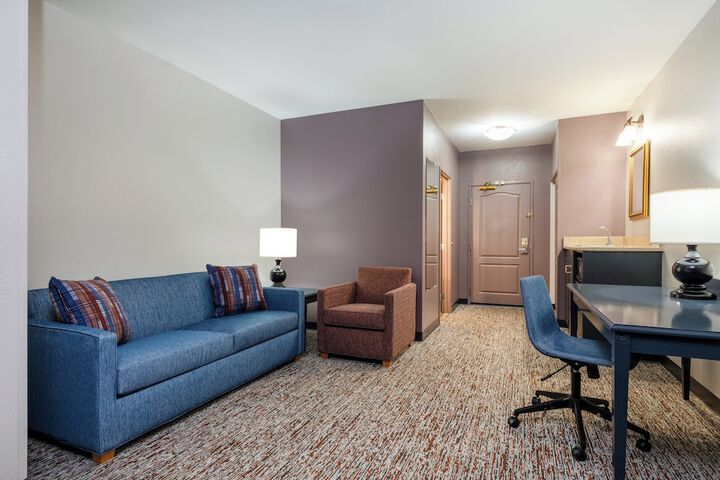 Garner Hotel Gillette South by IHG