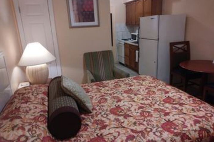 Siesta Motel