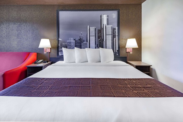 Room 27 of 31