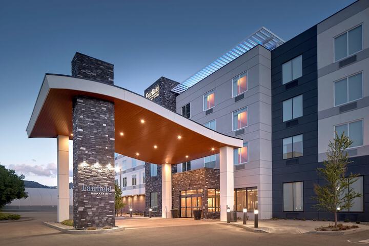 Fairfield Inn & Suites by Marriott Penticton