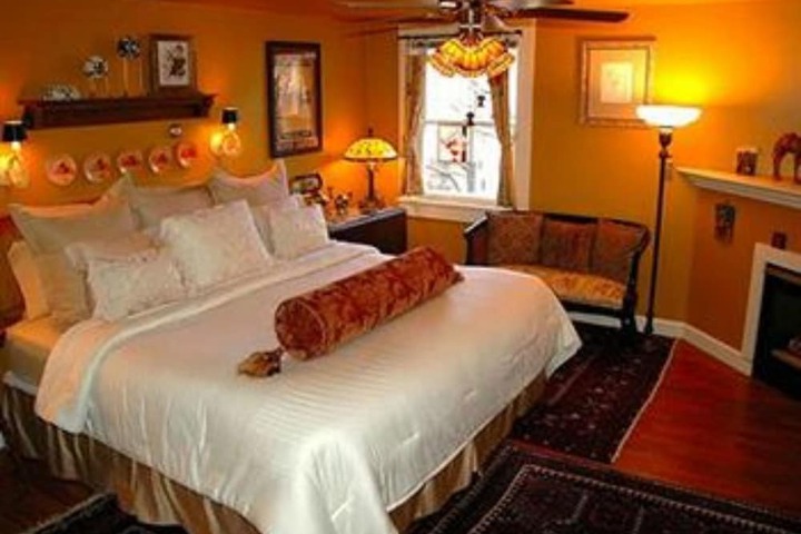 Room 14 of 50
