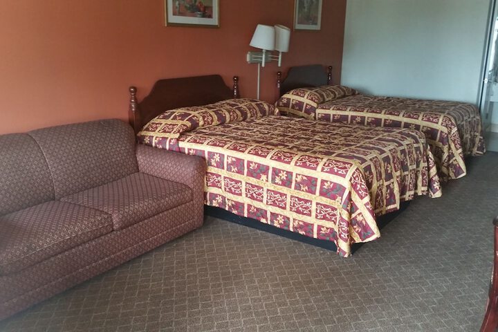 Room 21 of 29