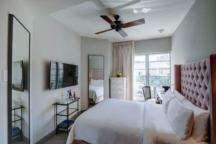 Room 47 of 104