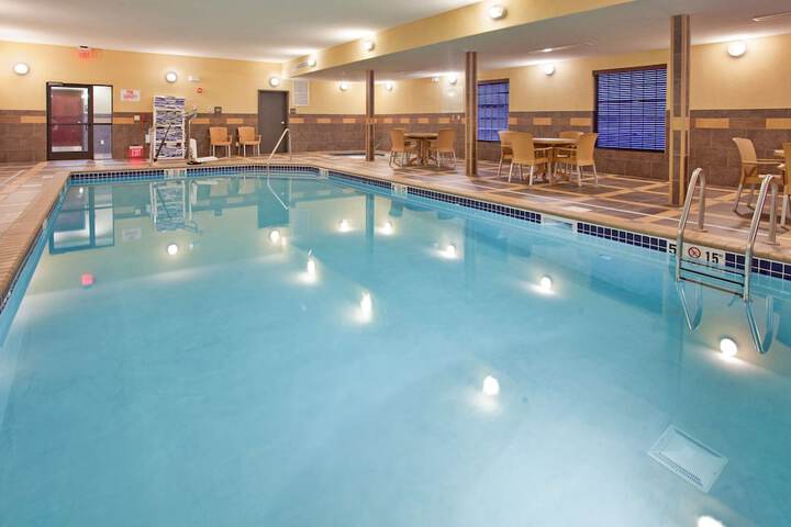 Hampton Inn & Suites Dickinson