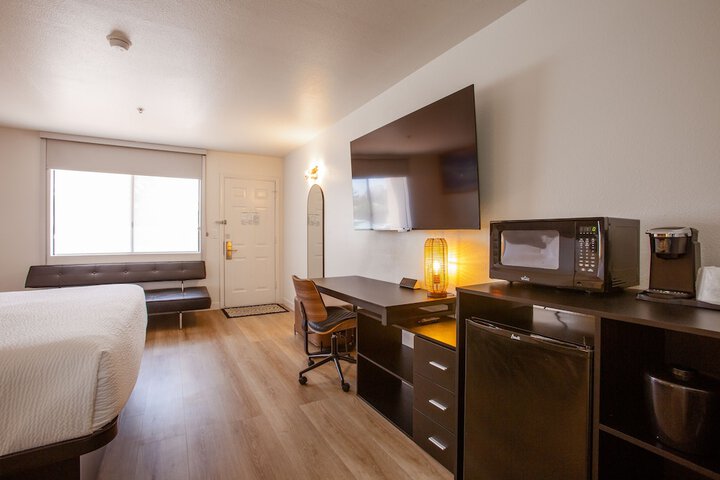 Room 51 of 72