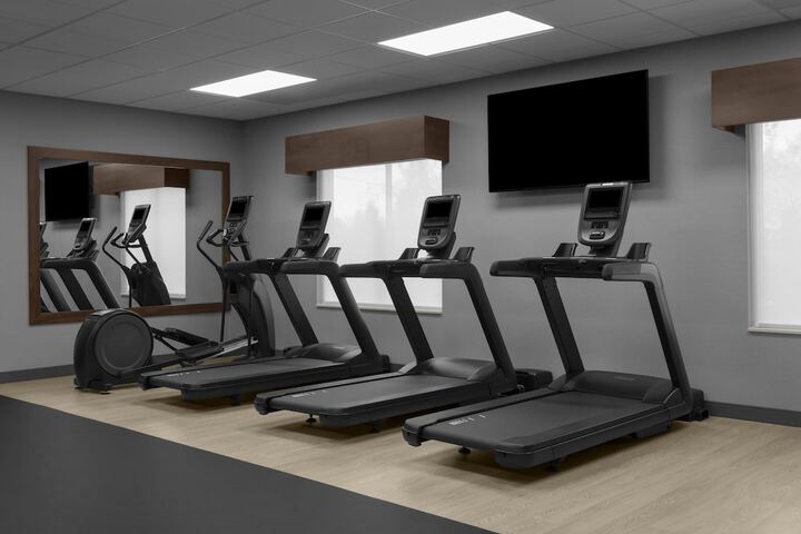Hampton Inn & Suites by Hilton Long Island Farmingdale