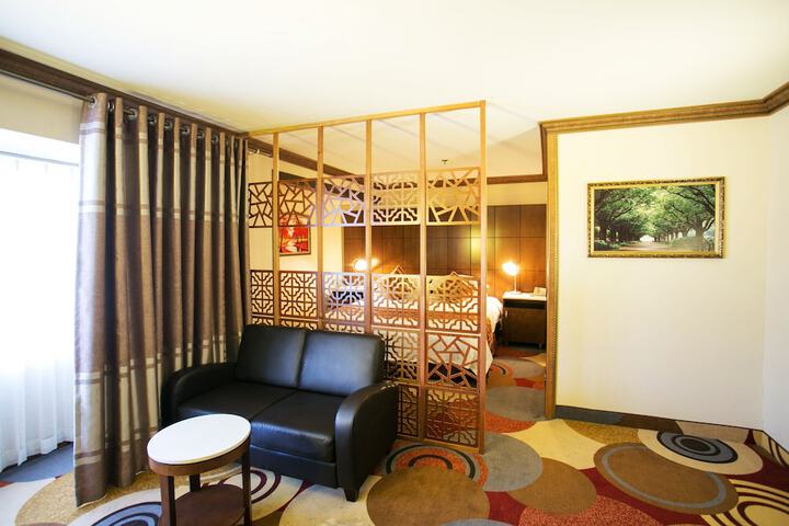 Room 41 of 84