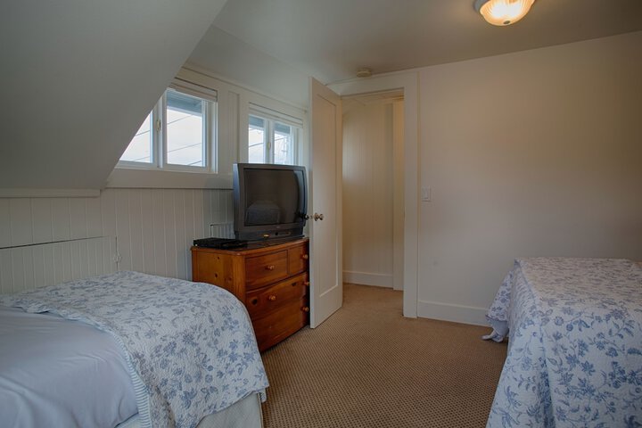 Room 81 of 231