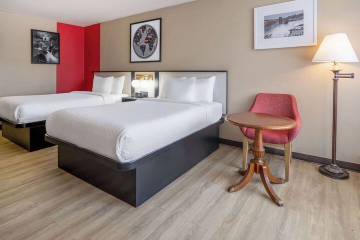 Ramada by Wyndham Rome / Verona