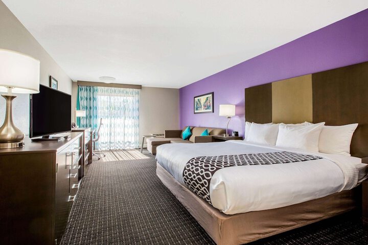 La Quinta Inn & Suites by Wyndham Pomona