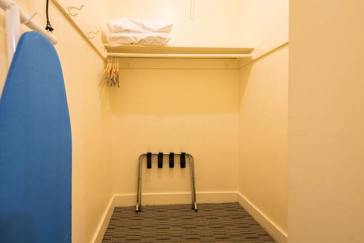 Room 26 of 41
