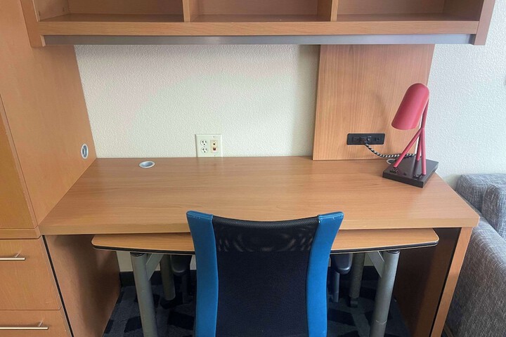 Room 18 of 23