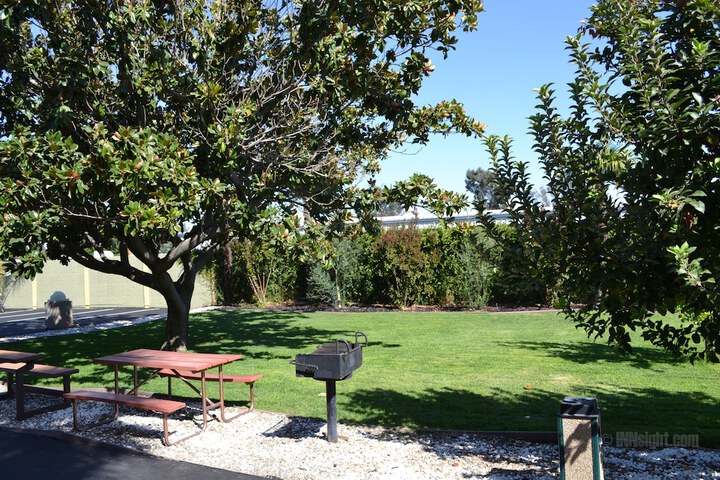 Property Grounds 42 of 44