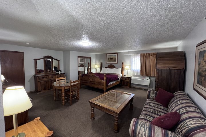 Room 20 of 35