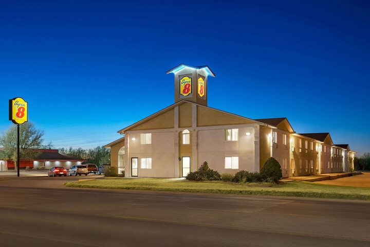 Hotel 2 of 29
