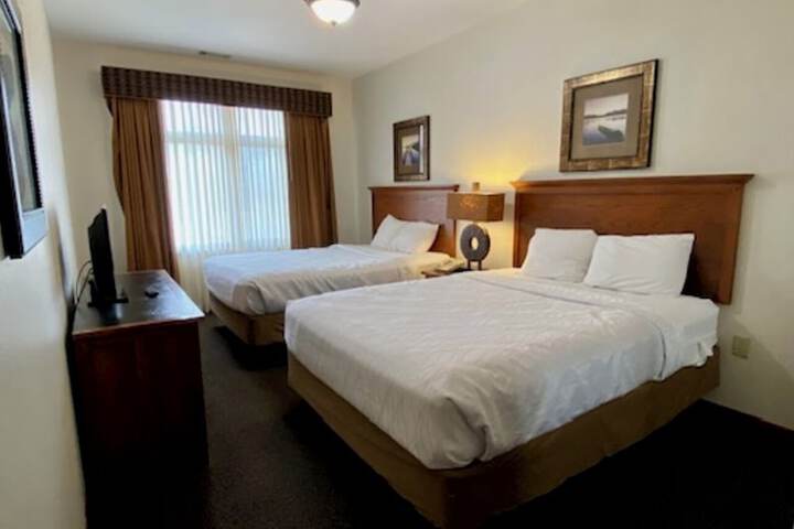 Arrowwood Resort Hotel and Conference Center - Alexandria MN
