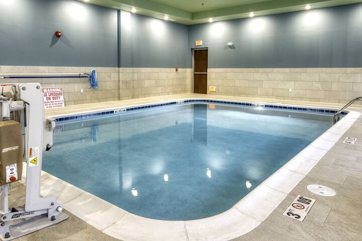 Pool 6 of 37