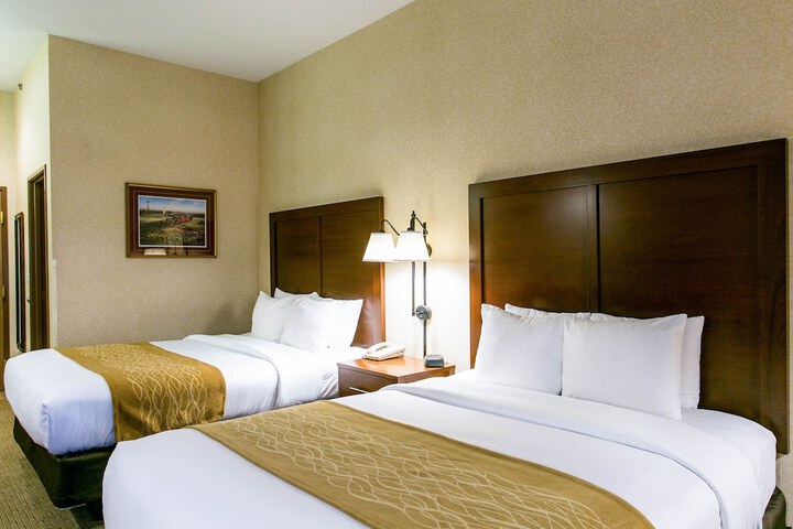 Room 42 of 61